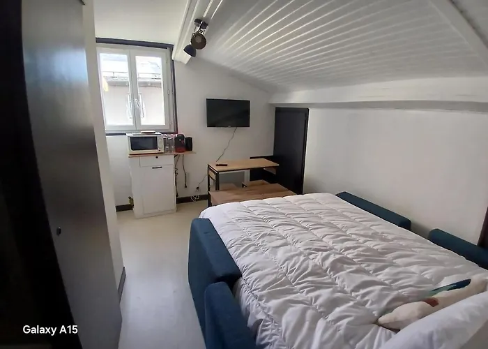 Coralie * Saint-Flour (Cantal)